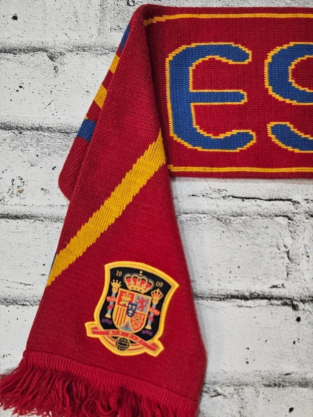 Adidas Spain Espana Soccer Fan Scarf Red Blue Yellow Football Knit